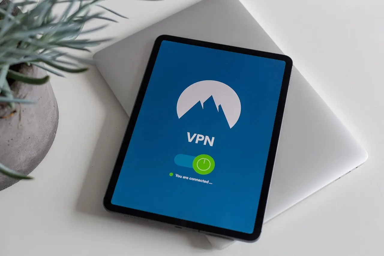 Hold data sikre på hjemmekontoret: Wi‑Fi, VPN, backup og adgangskontrol